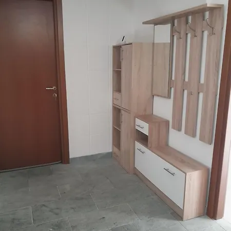 Casa Cecilia Apartment *