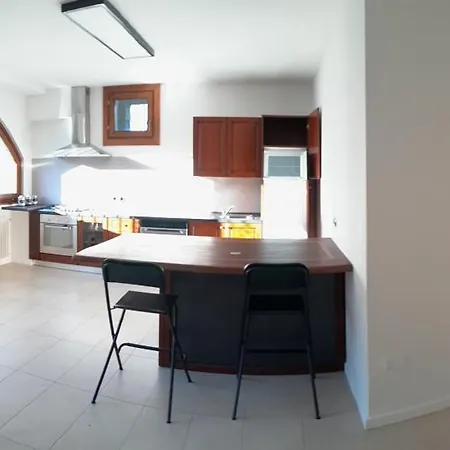 Apartment Casa Cecilia San Pietro (Berbenno di Valtellina)
