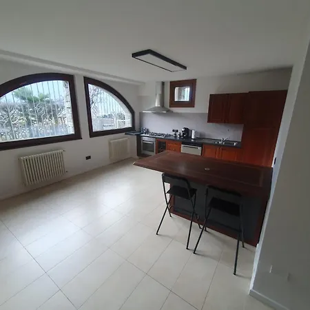 Apartment Casa Cecilia San Pietro (Berbenno di Valtellina)